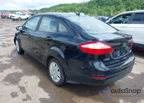2019 Ford Fiesta S z USA, uszkodzony, nr VIN 3FADP4AJ2KM161970